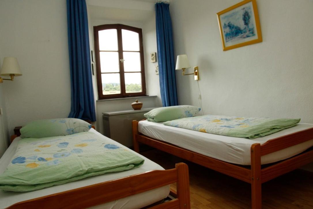 Kapelle - Urlaub Auf Dem Weingut Apartment Maring-Noviand Luaran gambar
