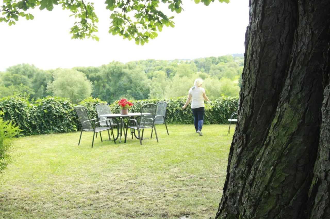 Kapelle - Urlaub Auf Dem Weingut Apartment Maring-Noviand Luaran gambar
